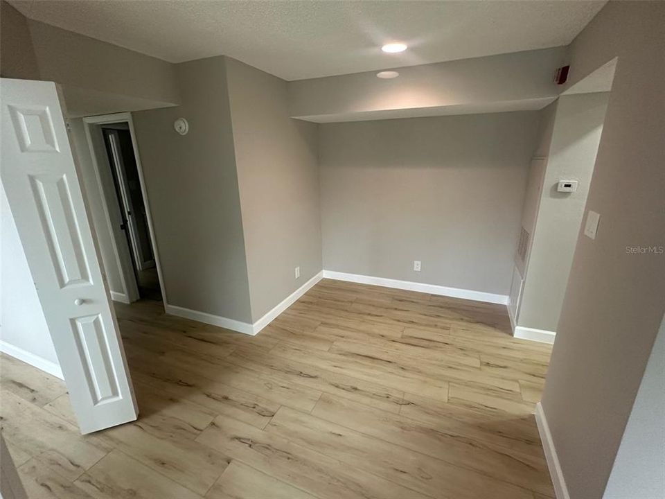 В аренду: $1,495 (2 спален, 1 ванн, 768 Квадратных фут)