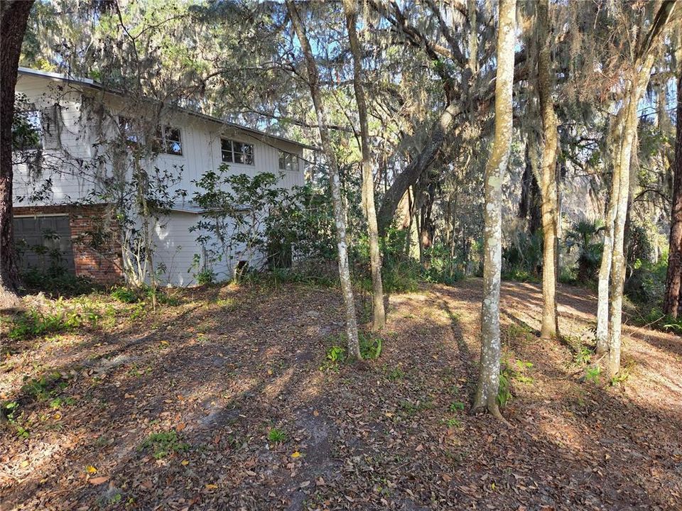 For Sale: $649,900 (4 beds, 2 baths, 2750 Square Feet)