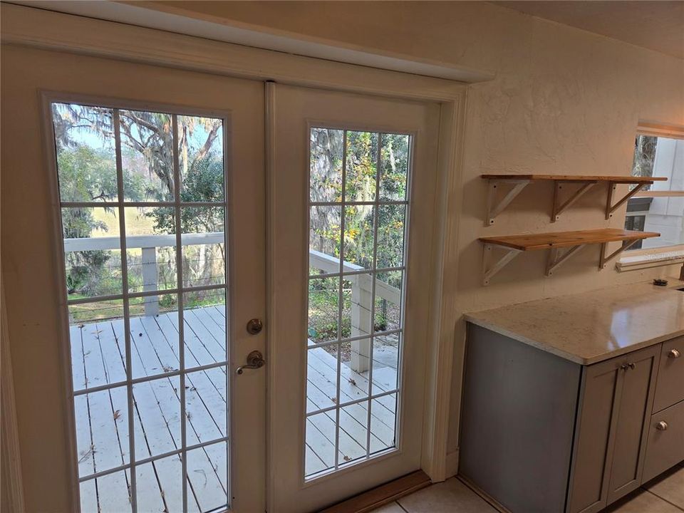 For Sale: $649,900 (4 beds, 2 baths, 2750 Square Feet)