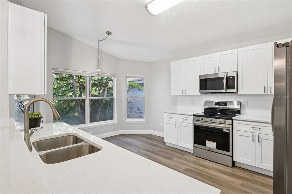 For Sale: $329,900 (3 beds, 2 baths, 1438 Square Feet)