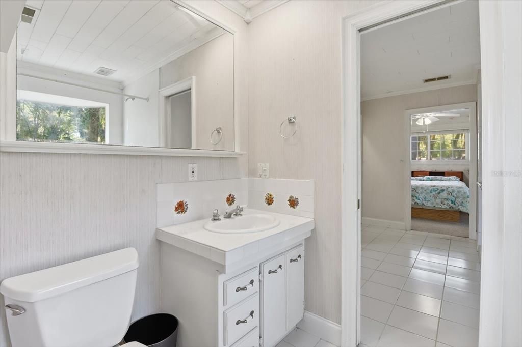 На продажу: $340,000 (2 спален, 2 ванн, 1658 Квадратных фут)