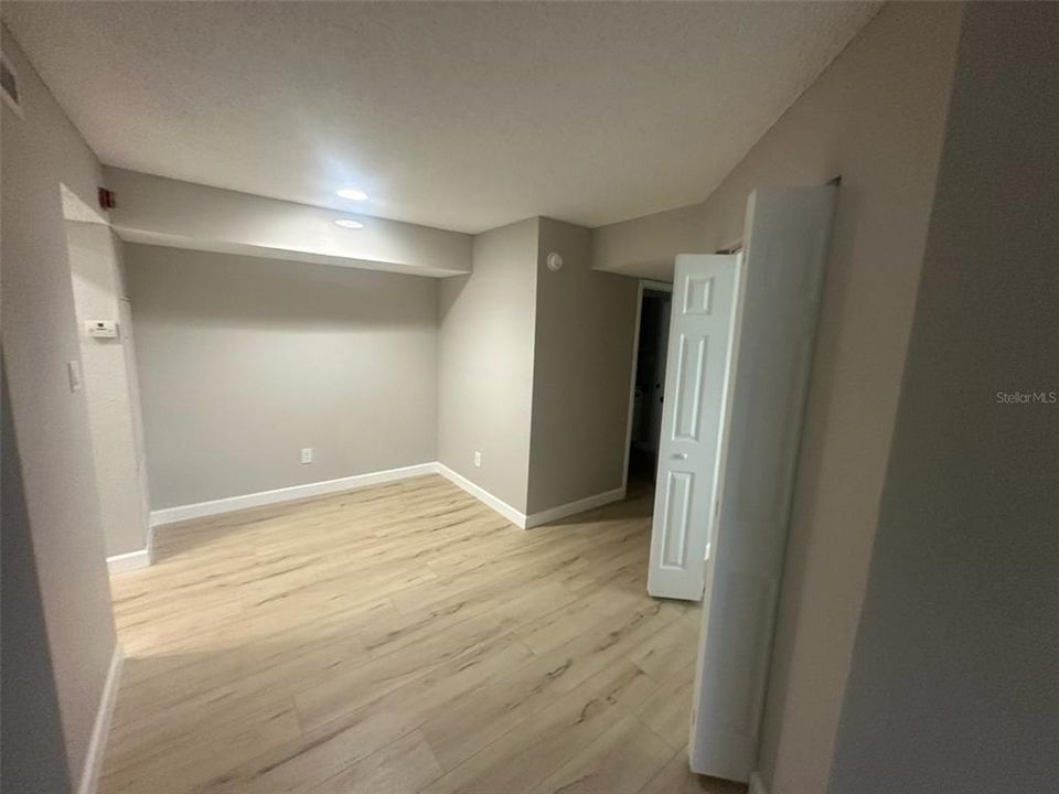 Activo con contrato: $1,495 (2 camas, 1 baños, 768 Pies cuadrados)