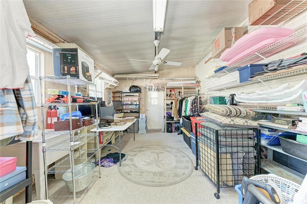 На продажу: $245,000 (2 спален, 2 ванн, 1782 Квадратных фут)