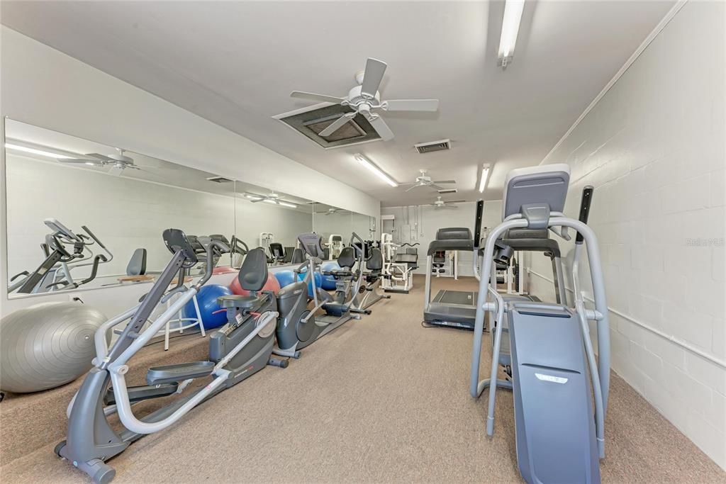 На продажу: $245,000 (2 спален, 2 ванн, 1782 Квадратных фут)