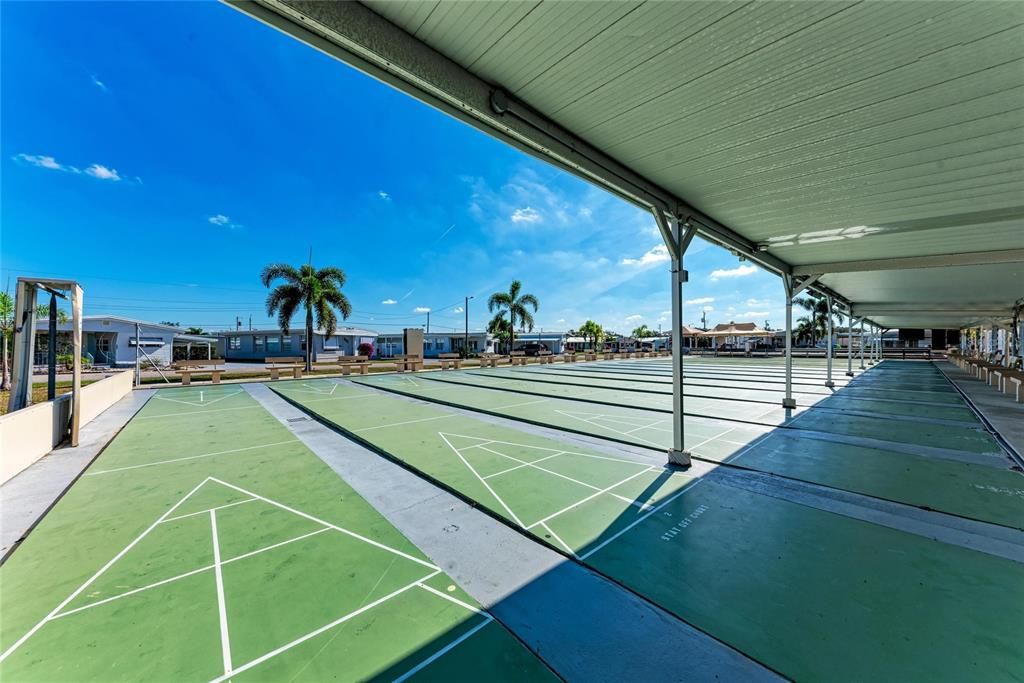 На продажу: $245,000 (2 спален, 2 ванн, 1782 Квадратных фут)