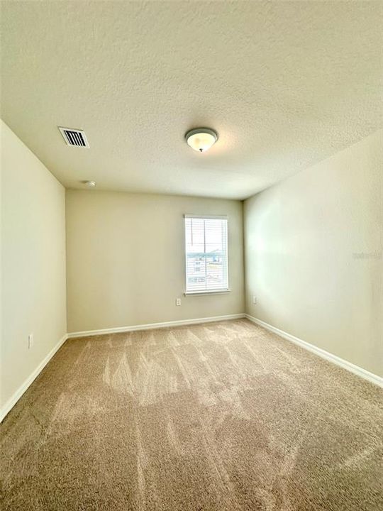 В аренду: $1,950 (3 спален, 2 ванн, 1699 Квадратных фут)