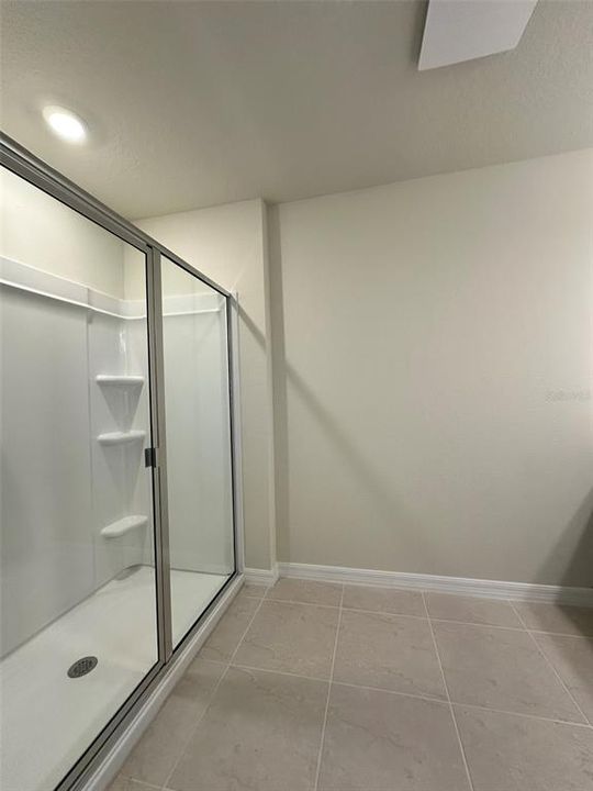 В аренду: $1,950 (3 спален, 2 ванн, 1699 Квадратных фут)