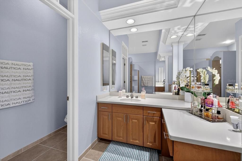 For Sale: $640,000 (3 beds, 2 baths, 2596 Square Feet)