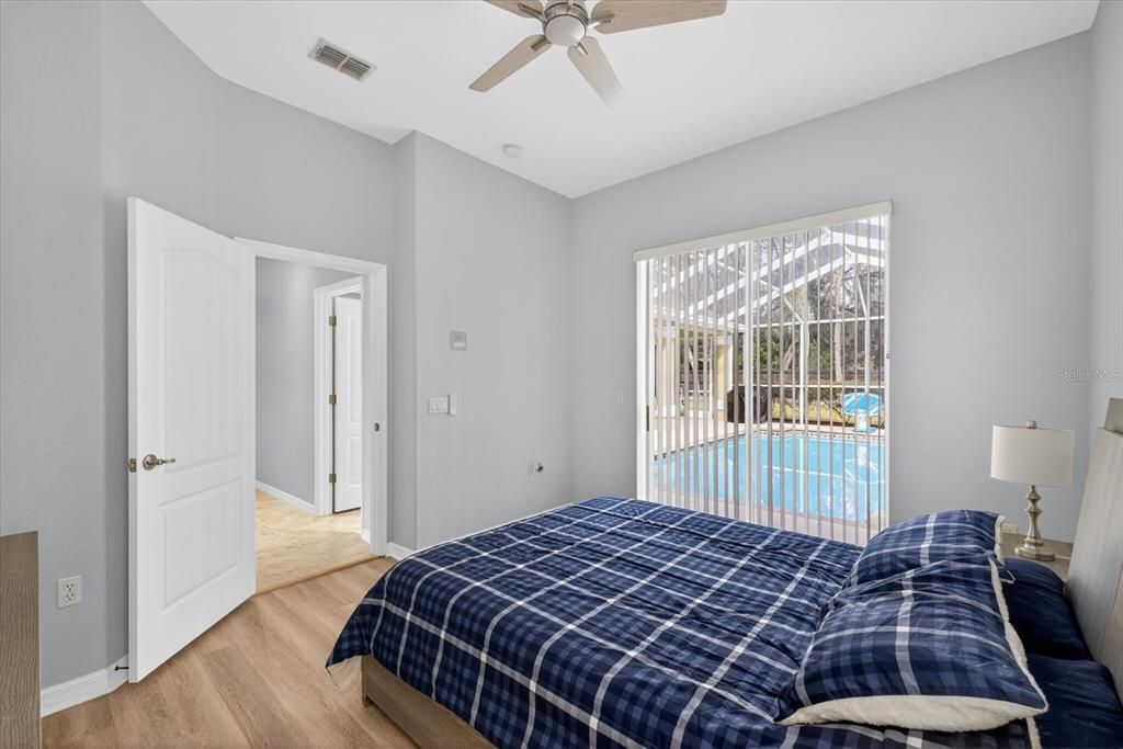 For Sale: $640,000 (3 beds, 2 baths, 2596 Square Feet)