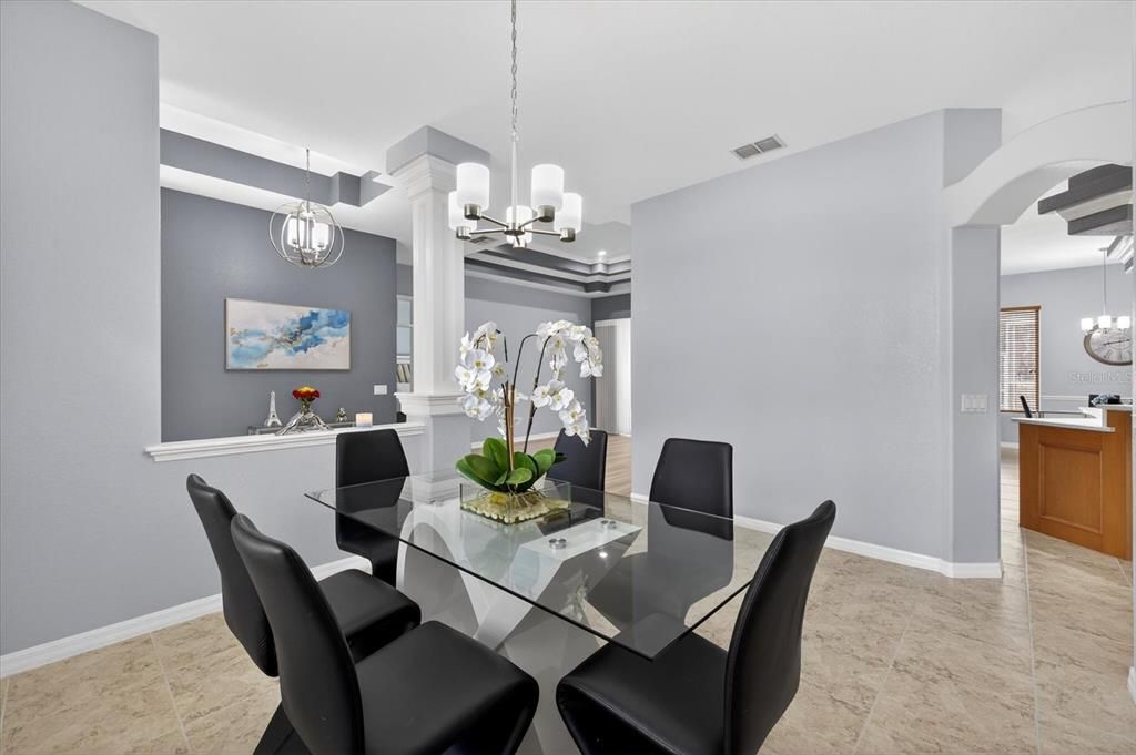 For Sale: $640,000 (3 beds, 2 baths, 2596 Square Feet)