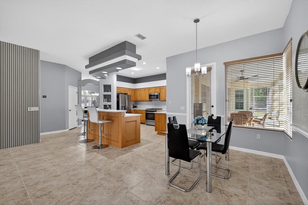 For Sale: $640,000 (3 beds, 2 baths, 2596 Square Feet)