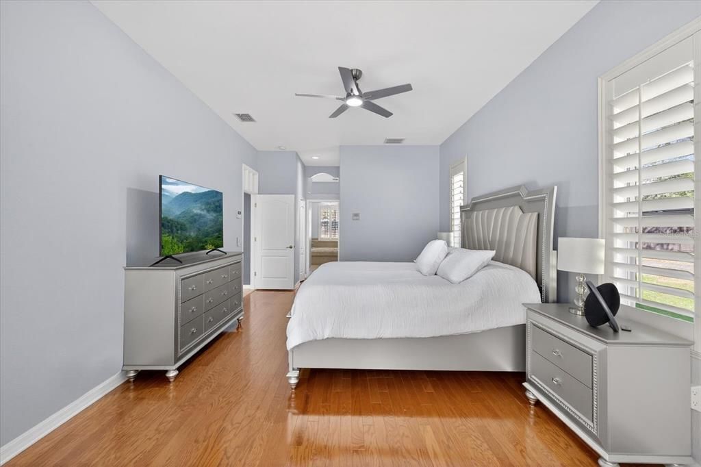 For Sale: $640,000 (3 beds, 2 baths, 2596 Square Feet)