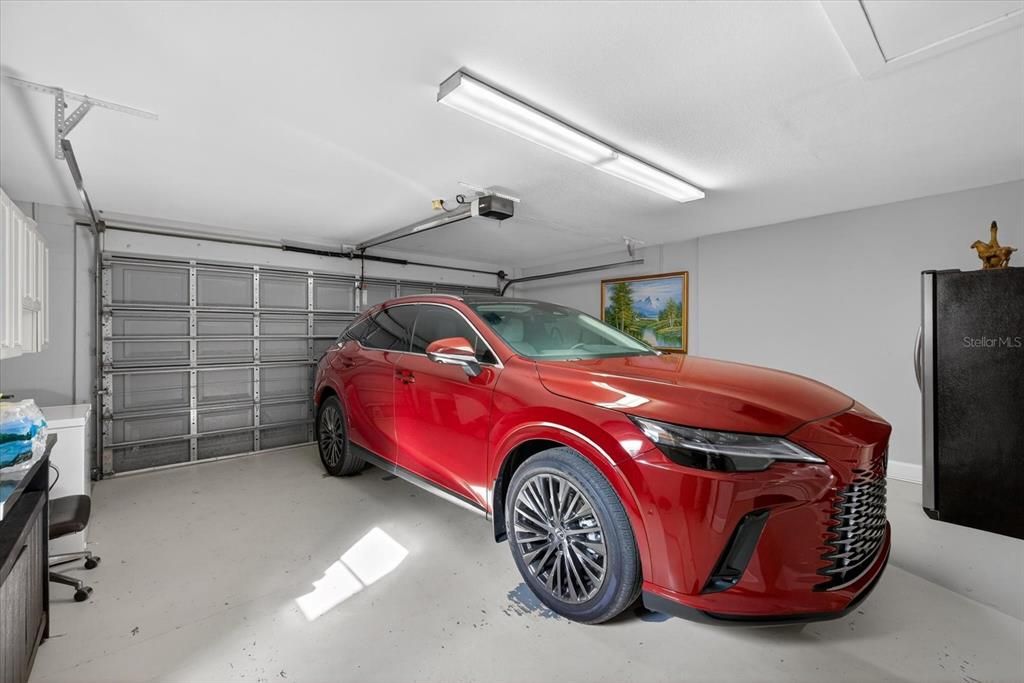 For Sale: $640,000 (3 beds, 2 baths, 2596 Square Feet)