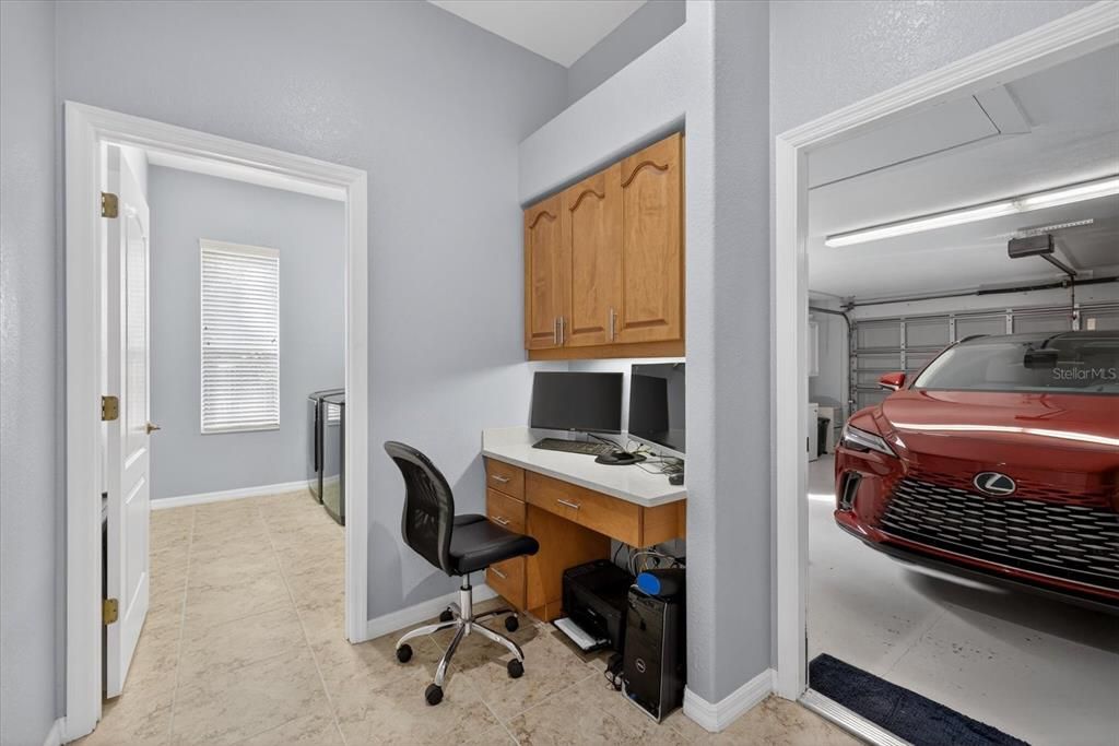 For Sale: $640,000 (3 beds, 2 baths, 2596 Square Feet)