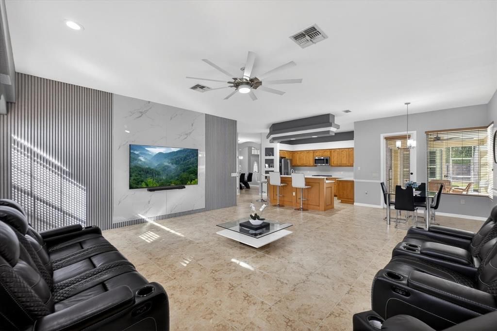 For Sale: $640,000 (3 beds, 2 baths, 2596 Square Feet)