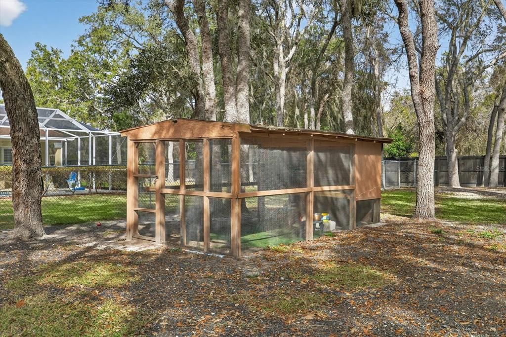 For Sale: $640,000 (3 beds, 2 baths, 2596 Square Feet)