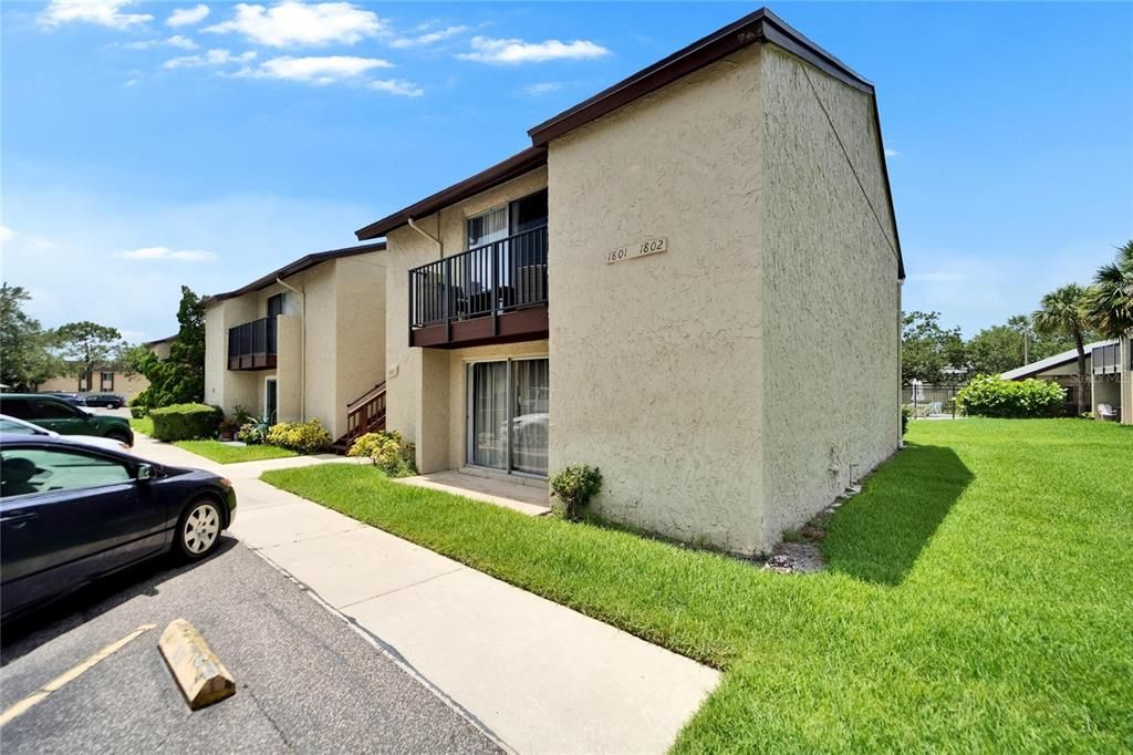 待售: $83,500 (0 贝兹, 1 浴室, 410 平方英尺)