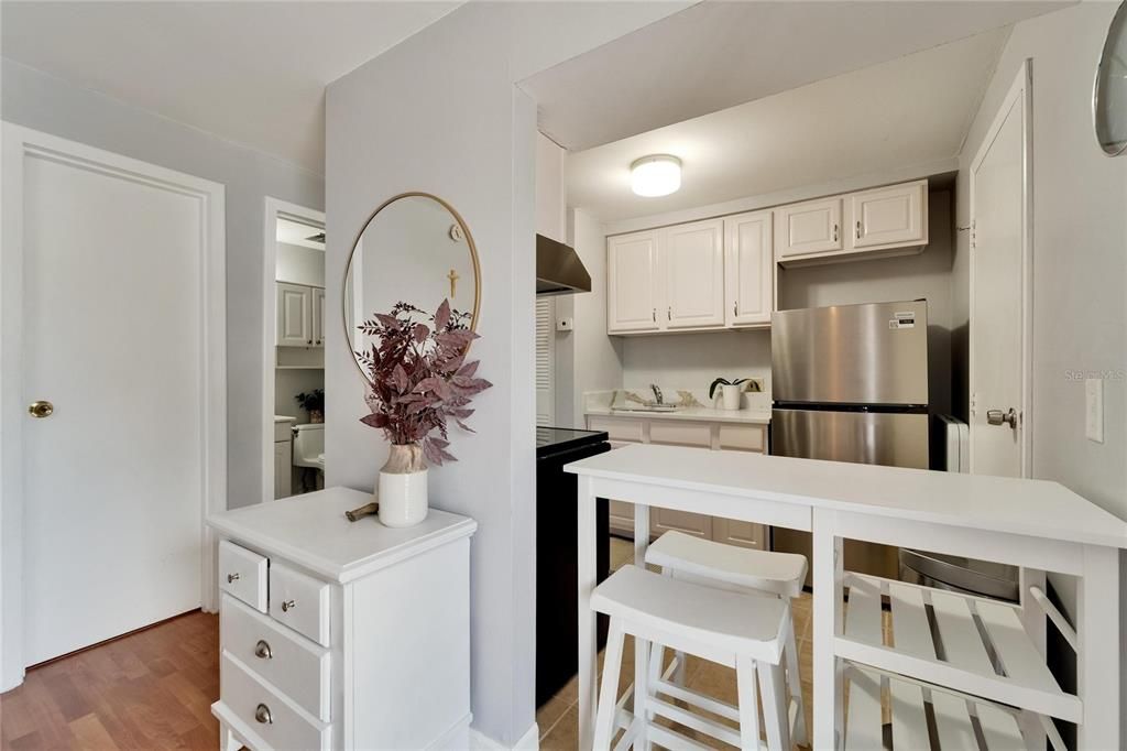 待售: $83,500 (0 贝兹, 1 浴室, 410 平方英尺)