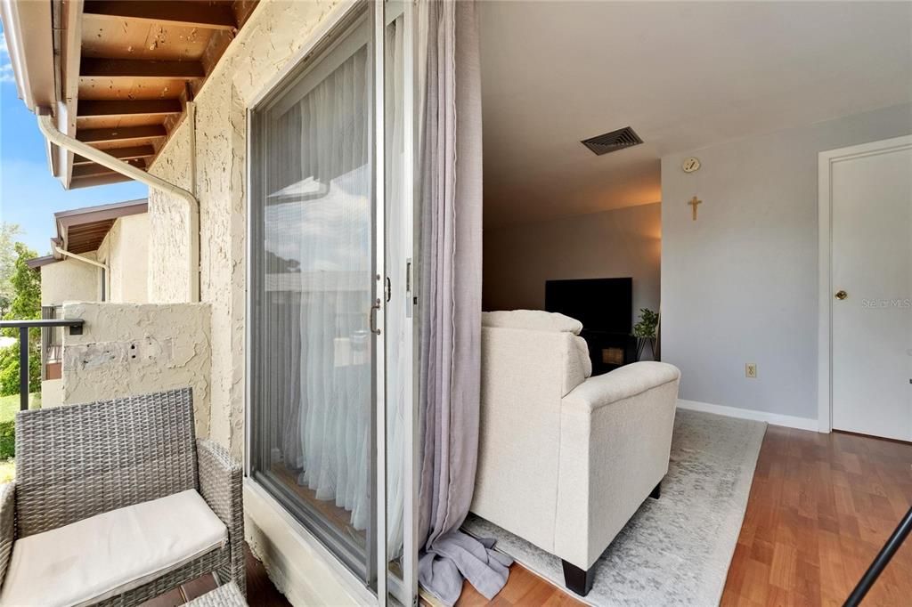 待售: $83,500 (0 贝兹, 1 浴室, 410 平方英尺)