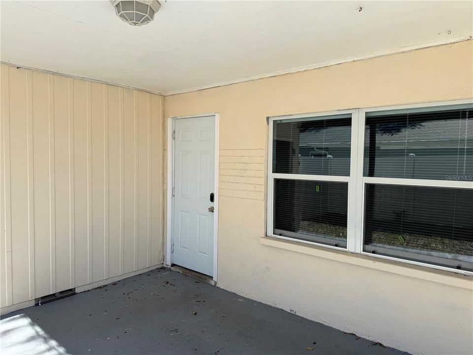 For Sale: $899,000 (9 beds, 0 baths, 3999 Square Feet)
