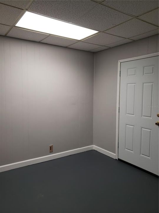 На продажу: $13,104 (0 спален, 0 ванн, 1700 Квадратных фут)