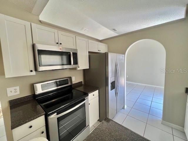 En Renta: $2,280 (4 camas, 2 baños, 1660 Pies cuadrados)