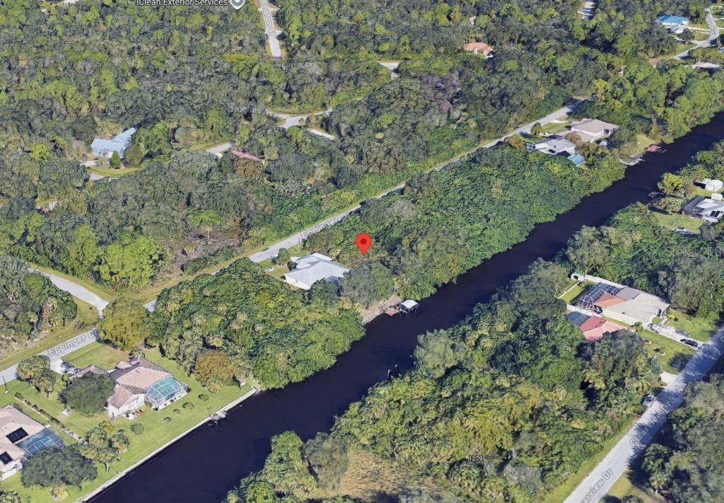 На продажу: $55,000 (0.23 acres)