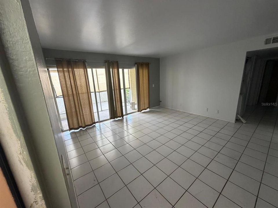 En Venta: $119,500 (1 camas, 1 baños, 705 Pies cuadrados)