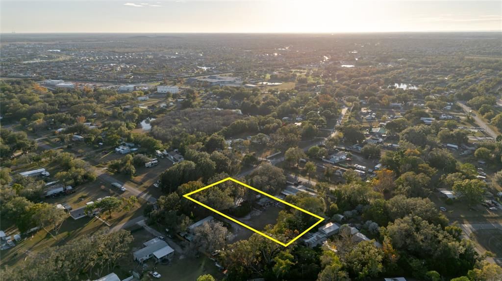 En Venta: $295,000 (3 camas, 2 baños, 1064 Pies cuadrados)