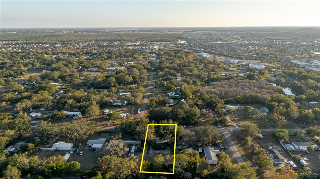 En Venta: $295,000 (3 camas, 2 baños, 1064 Pies cuadrados)