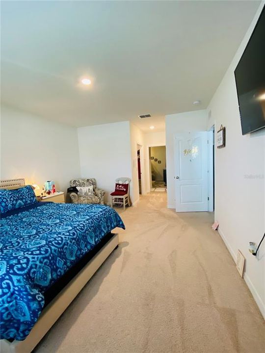 En Renta: $1,825 (3 camas, 2 baños, 1690 Pies cuadrados)