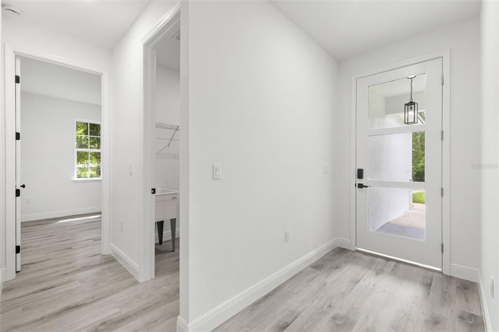 В аренду: $2,500 (4 спален, 2 ванн, 1763 Квадратных фут)