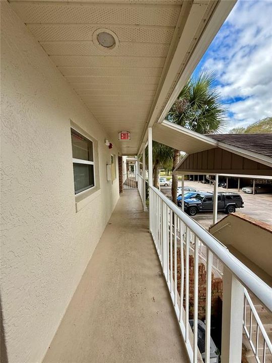 出租: $1,800 (2 贝兹, 2 浴室, 1415 平方英尺)