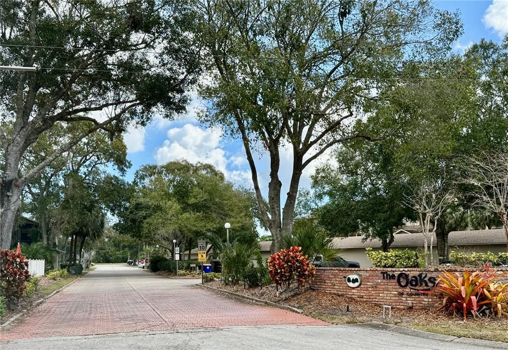 出租: $1,800 (2 贝兹, 2 浴室, 1415 平方英尺)