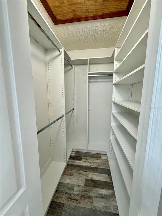 出租: $1,800 (2 贝兹, 2 浴室, 1415 平方英尺)