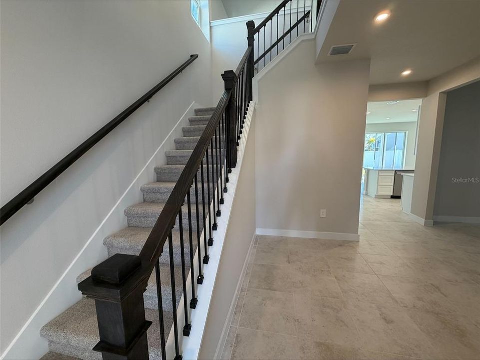 For Sale: $474,990 (4 beds, 2 baths, 2370 Square Feet)