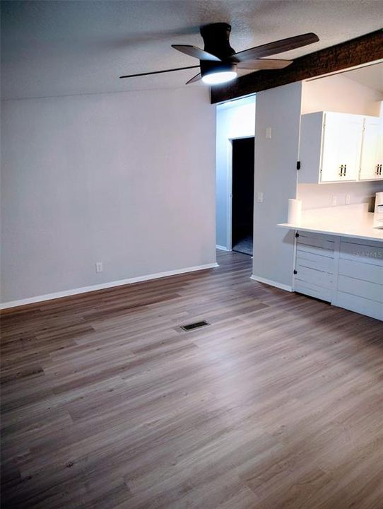 For Rent: $1,900 (2 beds, 2 baths, 1120 Square Feet)