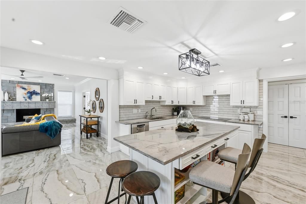 For Sale: $1,525,000 (4 beds, 3 baths, 3504 Square Feet)