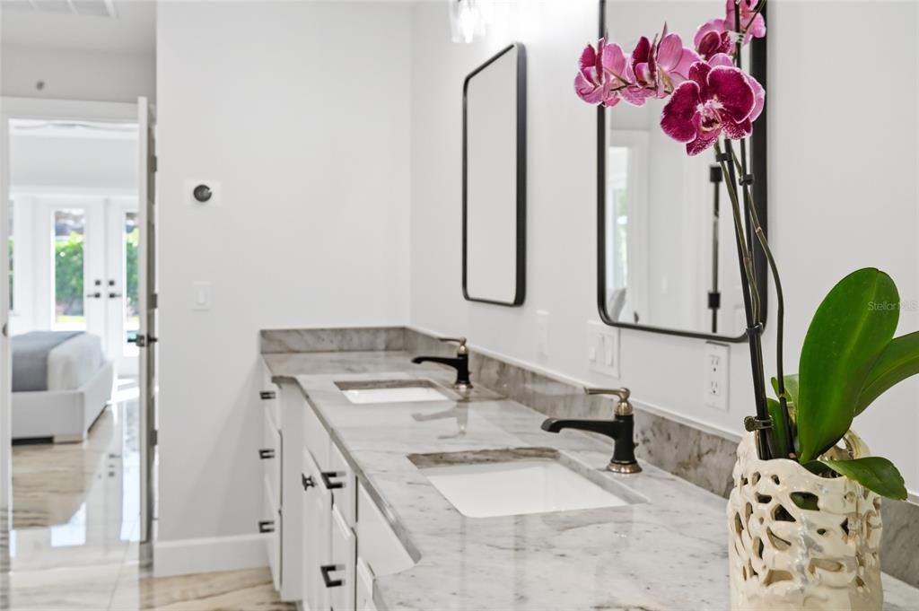 For Sale: $1,525,000 (4 beds, 3 baths, 3504 Square Feet)