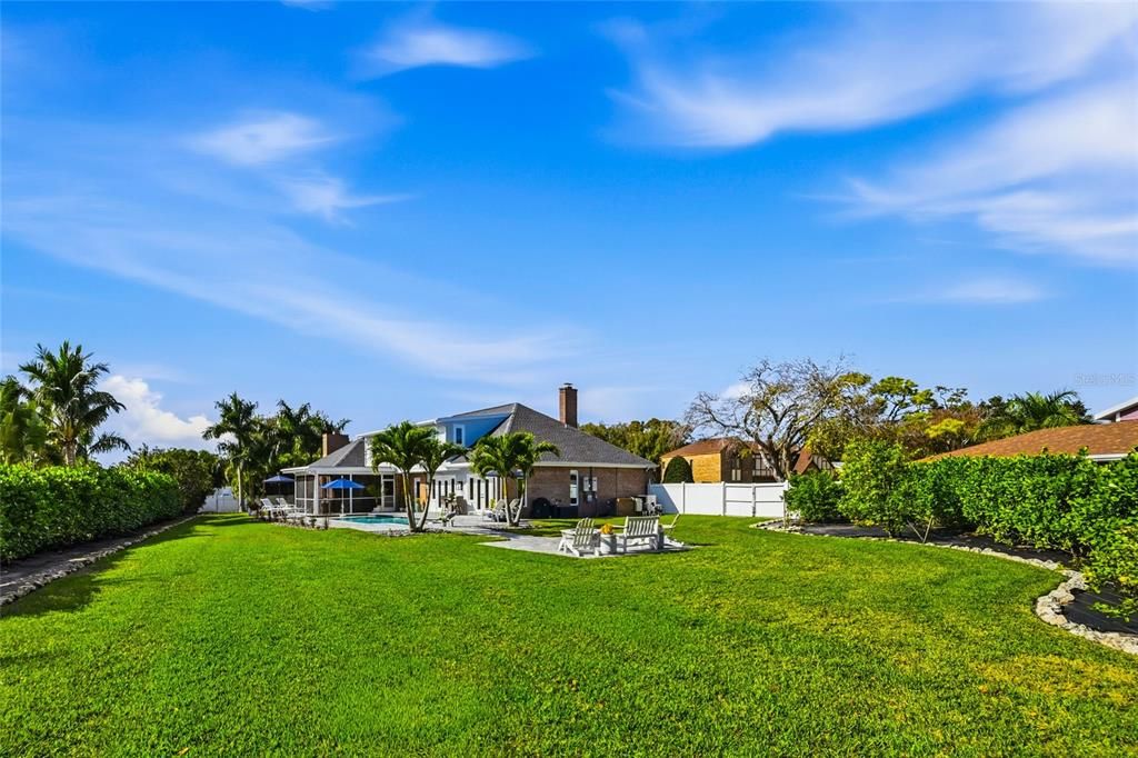 For Sale: $1,525,000 (4 beds, 3 baths, 3504 Square Feet)