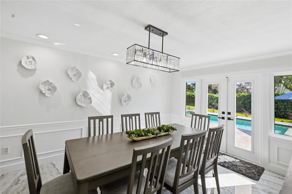 For Sale: $1,525,000 (4 beds, 3 baths, 3504 Square Feet)