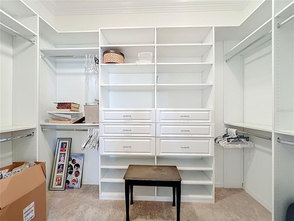 En Renta: $4,490 (3 camas, 2 baños, 1965 Pies cuadrados)