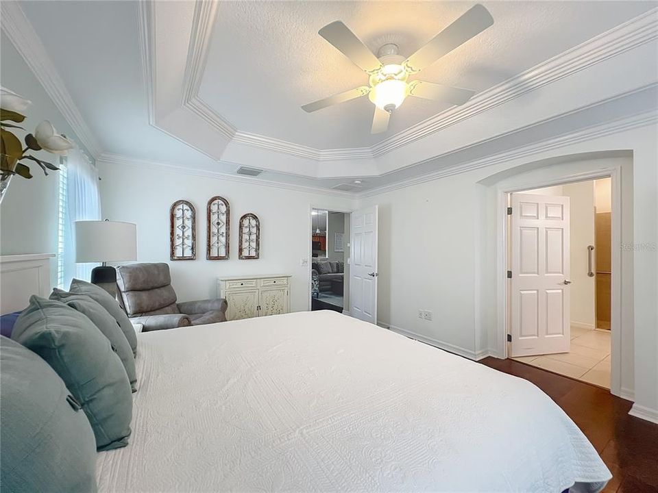 En Renta: $4,490 (3 camas, 2 baños, 1965 Pies cuadrados)