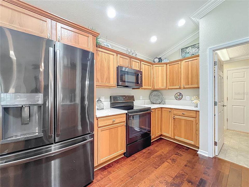 En Renta: $4,490 (3 camas, 2 baños, 1965 Pies cuadrados)