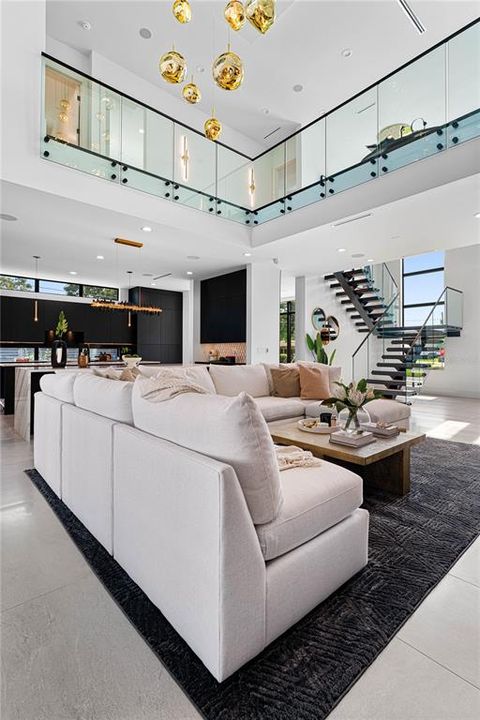 На продажу: $4,995,000 (6 спален, 6 ванн, 5600 Квадратных фут)