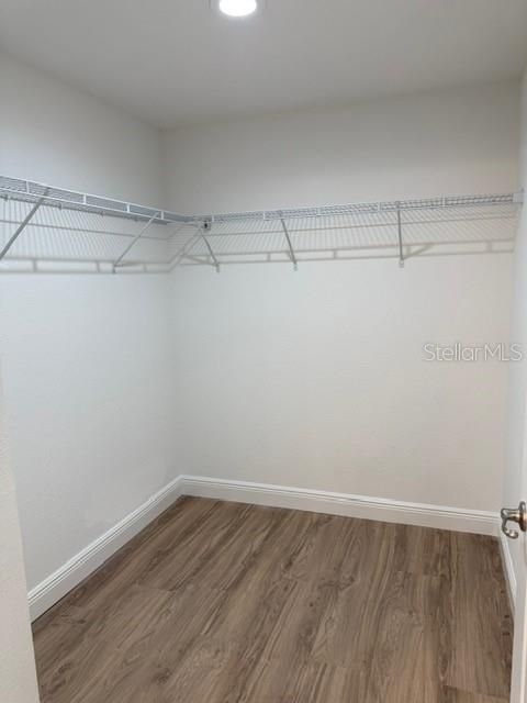 Activo con contrato: $269,900 (3 camas, 2 baños, 1421 Pies cuadrados)