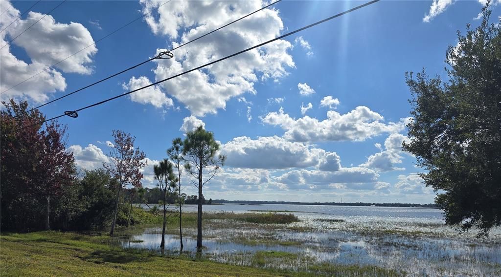 En Venta: $310,000 (4 camas, 2 baños, 1888 Pies cuadrados)