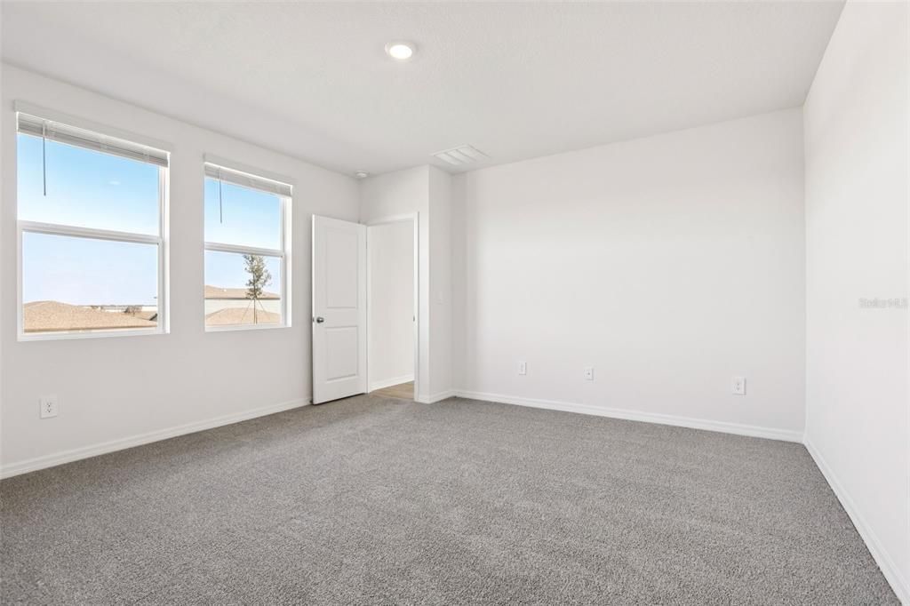 For Sale: $346,330 (4 beds, 2 baths, 2503 Square Feet)