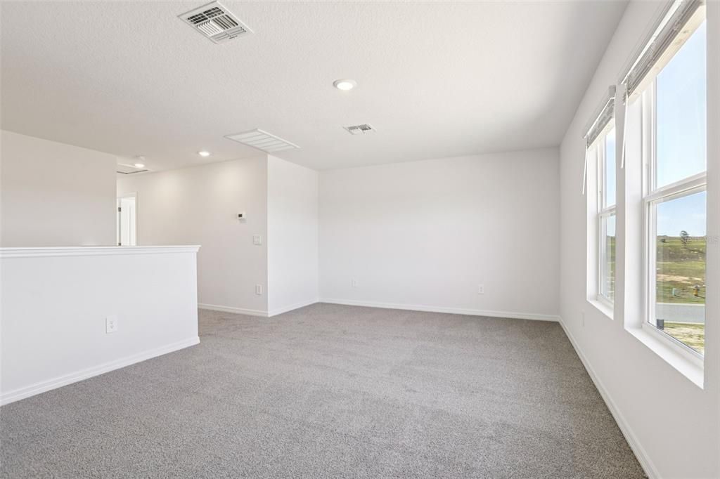 For Sale: $346,330 (4 beds, 2 baths, 2503 Square Feet)