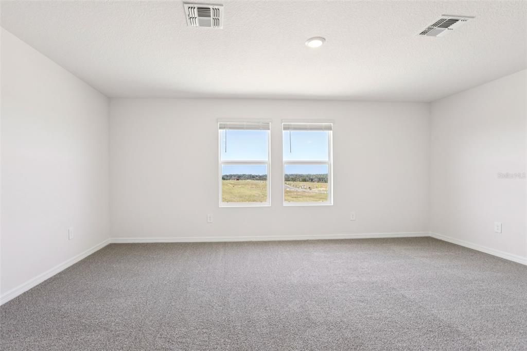 For Sale: $346,330 (4 beds, 2 baths, 2503 Square Feet)